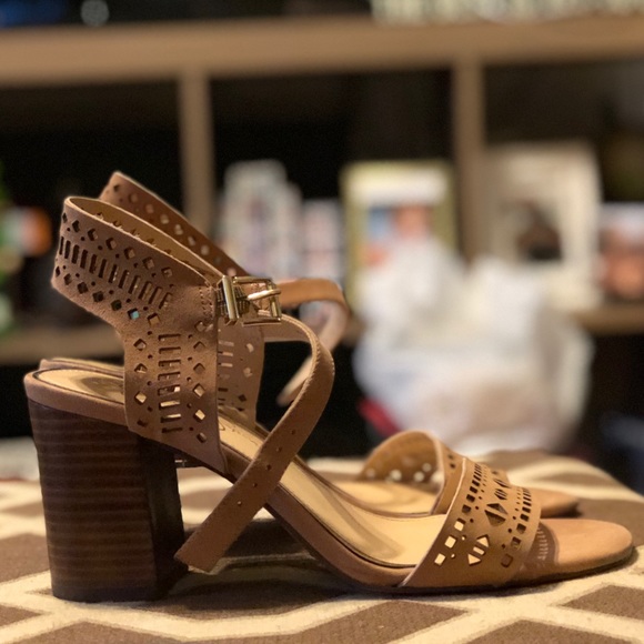 Jessica Simpson Sollah Sandals - Picture 2 of 6